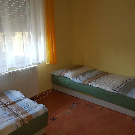 Marika Apartman * Alsópáhok
